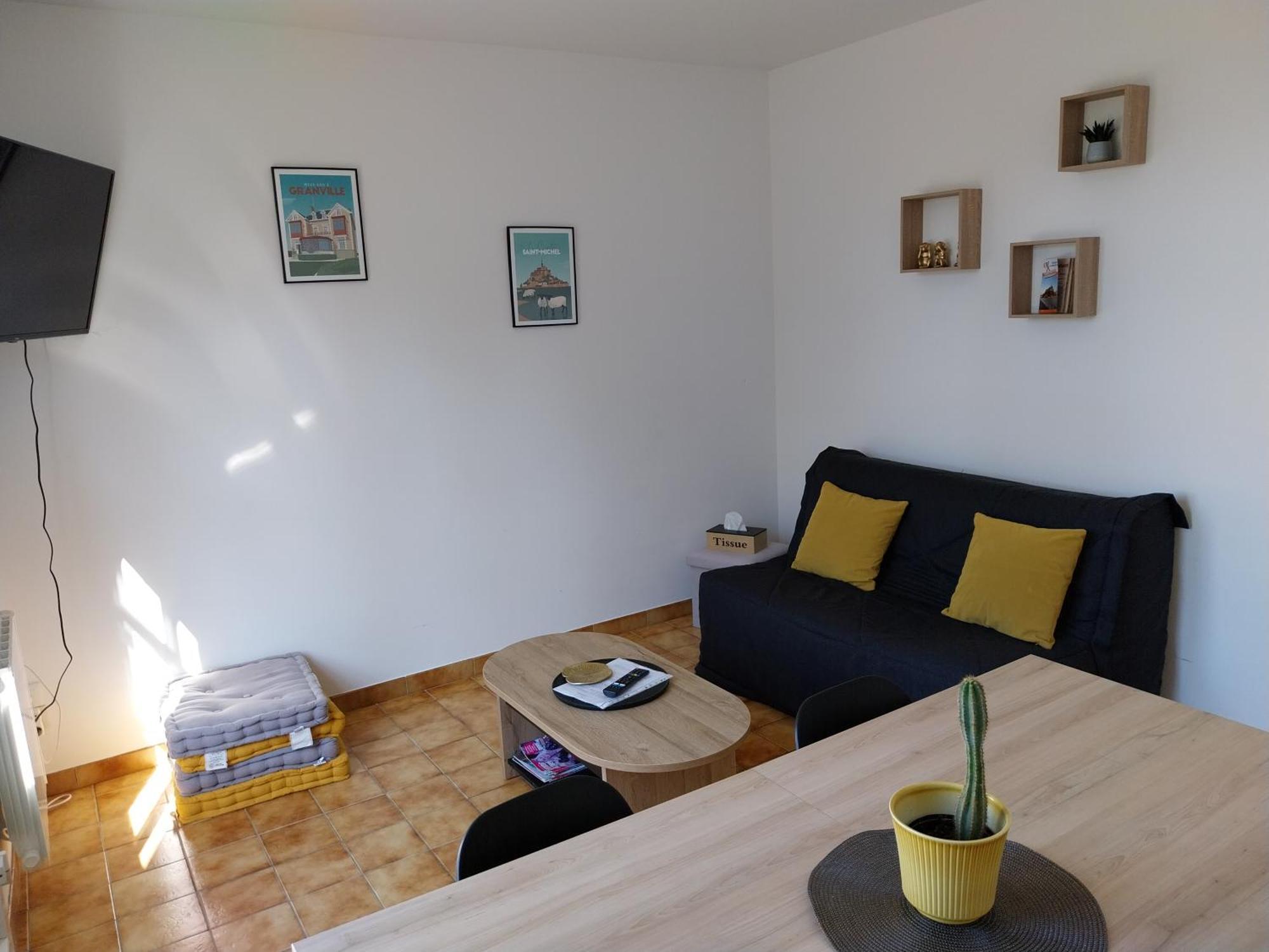 Maison Chaleureuse Avec Terrasse Et Vue Baie 阿夫朗什 外观 照片